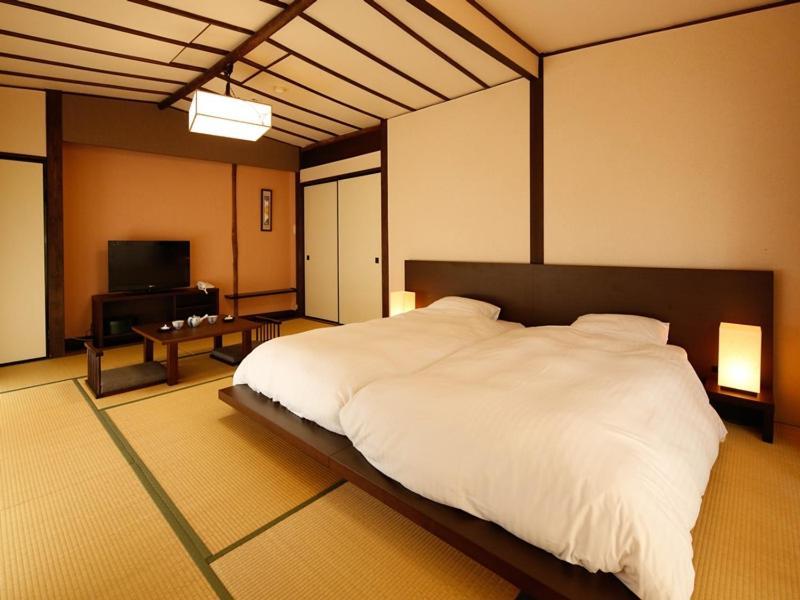 Auberge Yuraku Yugawara Extérieur photo